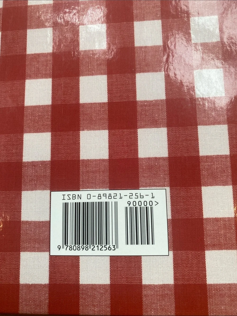 Taste Of Home Country Cooking Cookbook - Red Plaid Cover